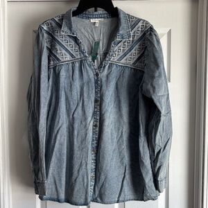 Maurices Light Blue Denim Shirt with Geometric Yoke